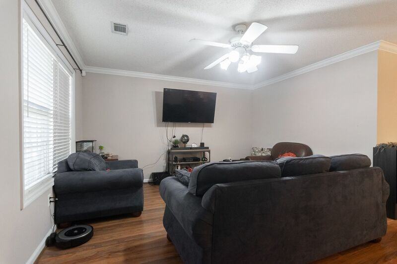 1325 Cedar Shoals Dr #700 - Photo 2 of 11