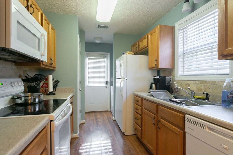 1325 Cedar Shoals Dr #700 - Photo 5 of 11