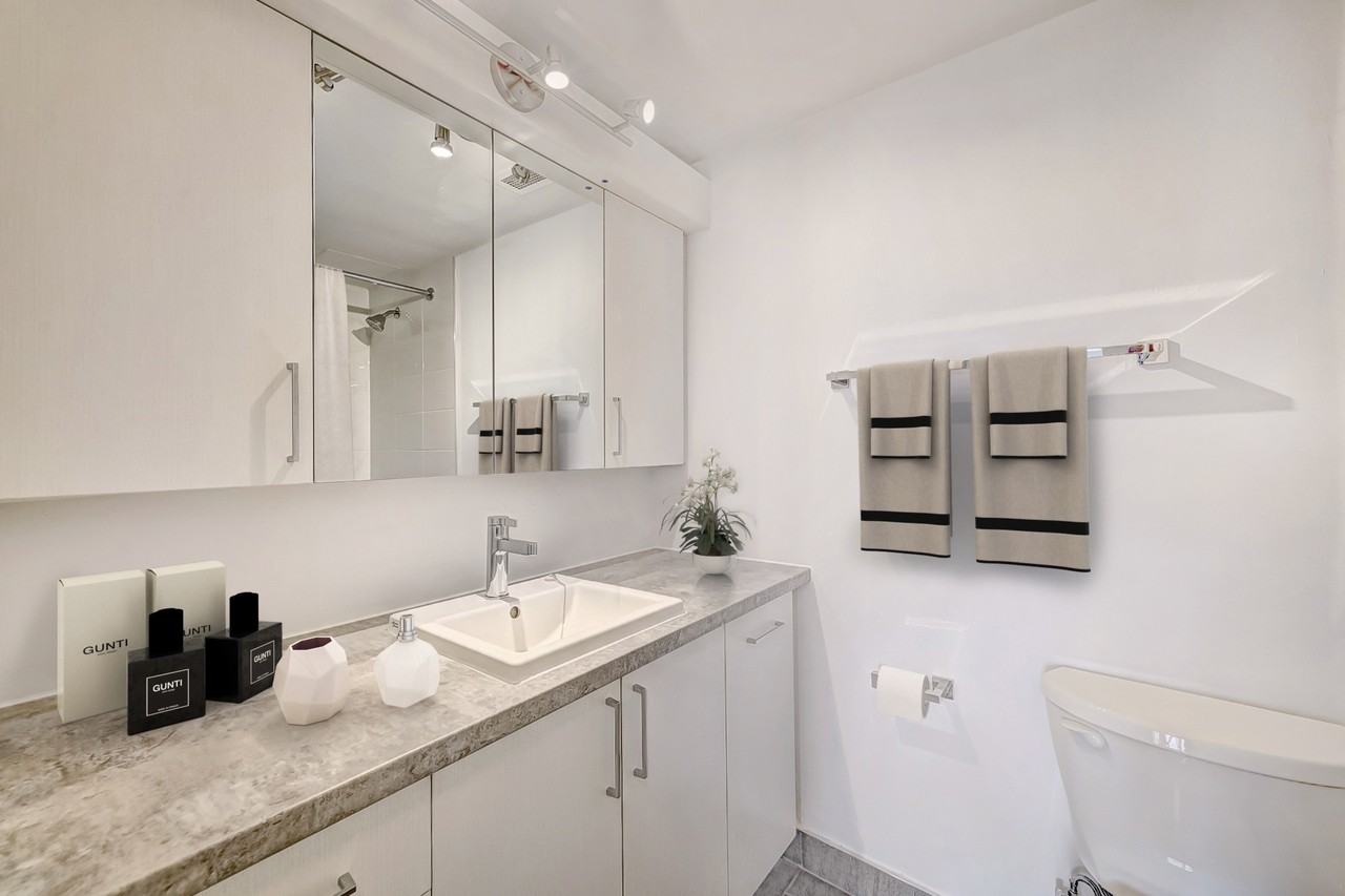 Domaine d'Iberville Apartments - Photo 7 of 10