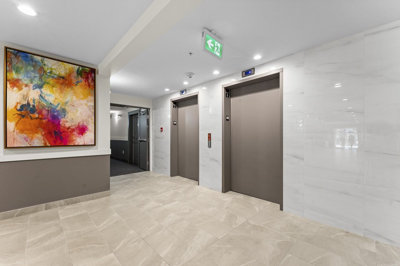 Auburn Landing - Photo 2 of 38