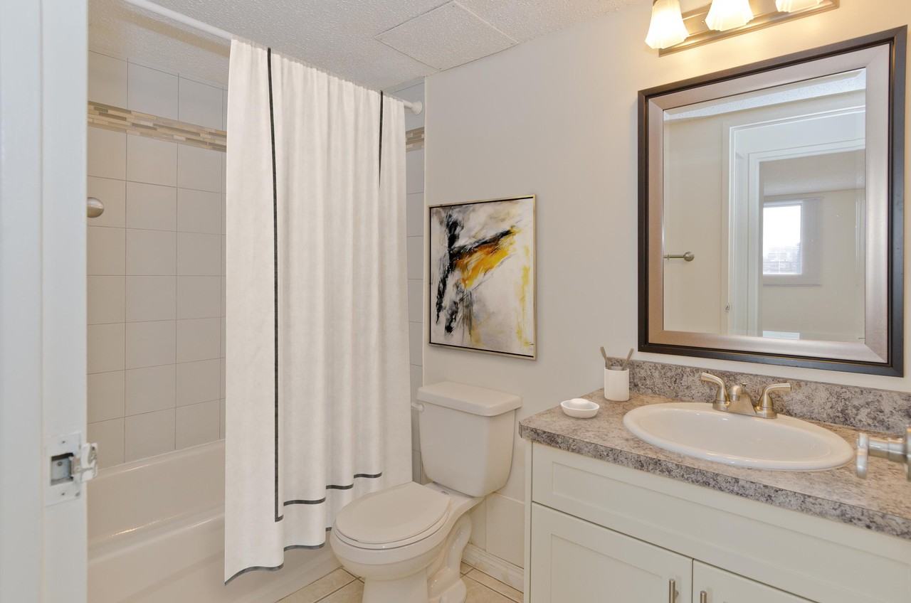 Randal House - Photo 4 of 11