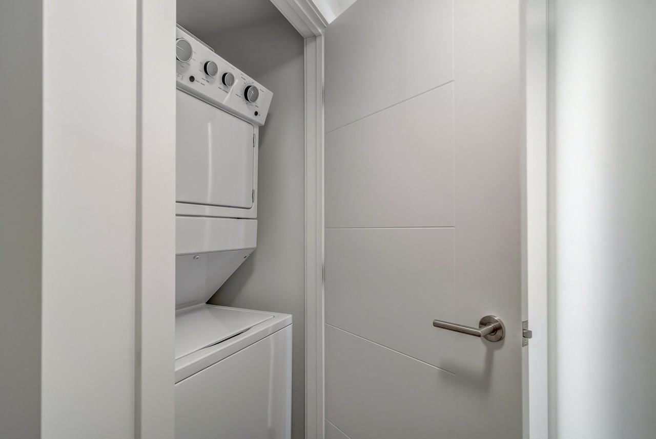 Brio - Photo 7 of 12