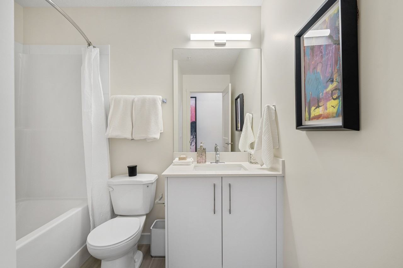 Elbow 5 Eight - Photo 5 of 34