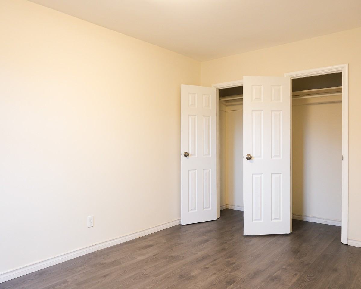 Montgomery Apartments - Photo 4 of 19