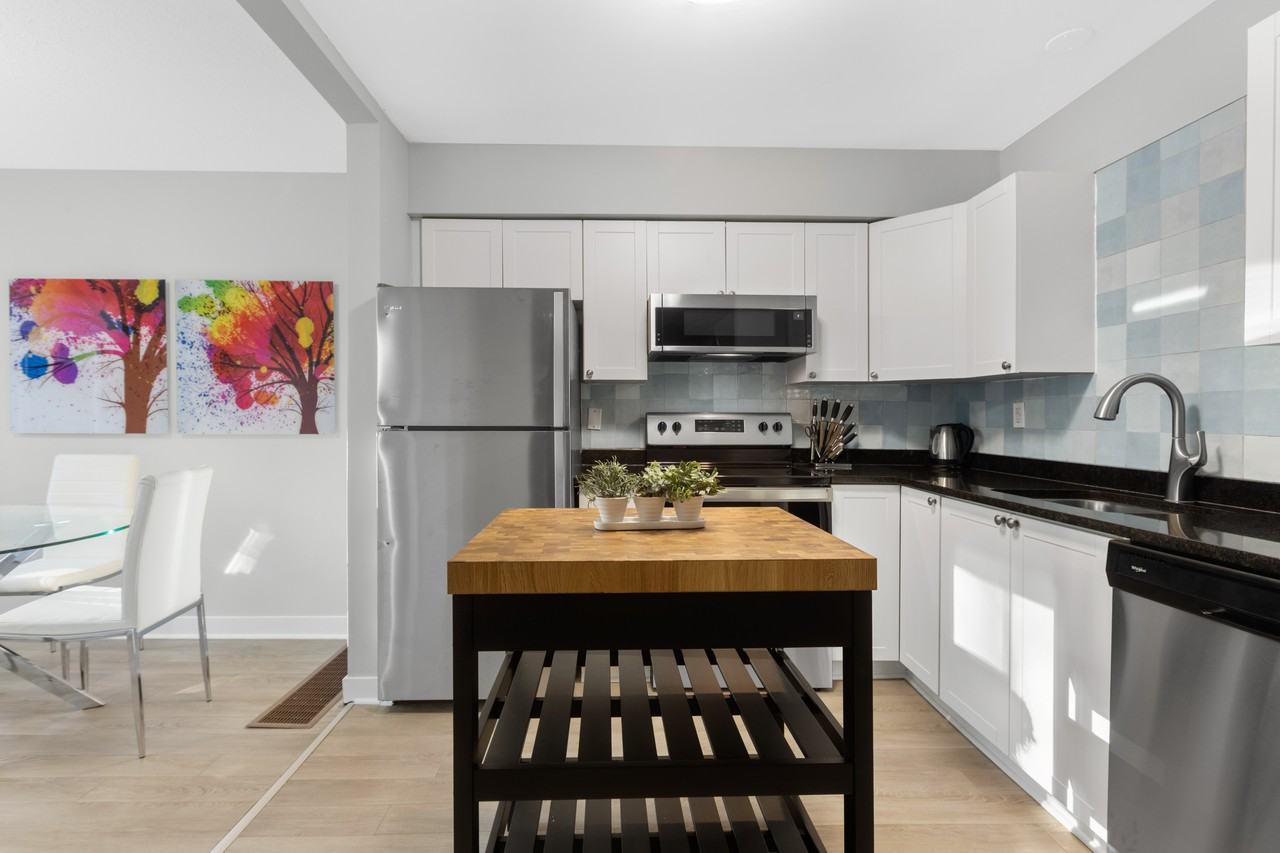 Woodroffe Place - Photo 7 of 27