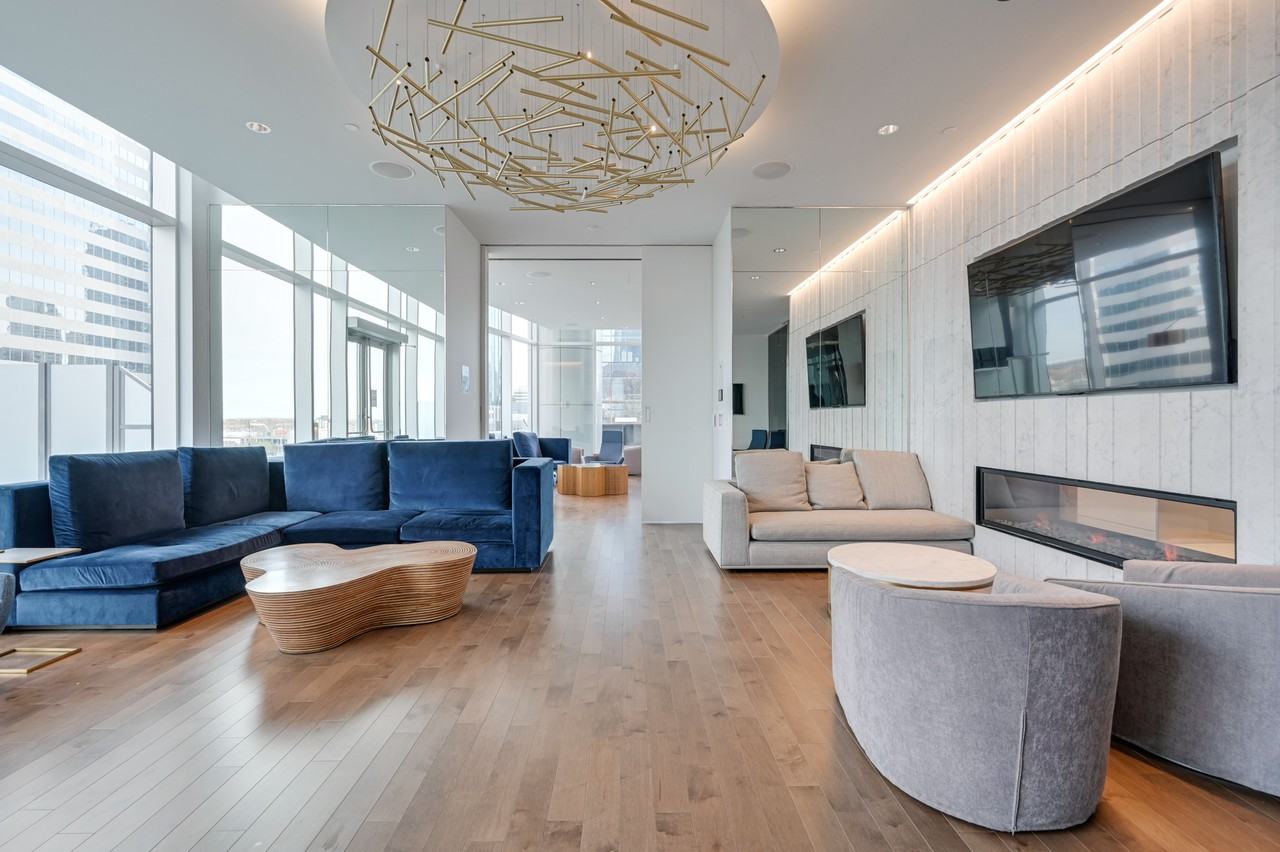 Legends Private Residences - Photo 3 of 50