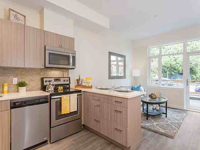 Lynn Creek Apartments - Photo 4 of 19