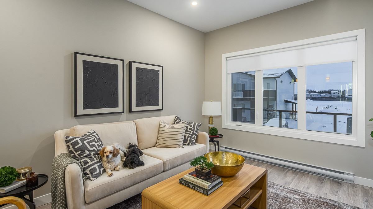 147 Champagne Street - Photo 3 of 50