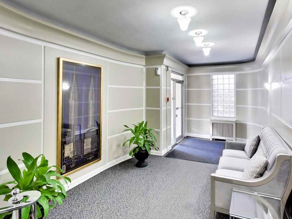 Edgewood Terrace - Photo 3 of 29