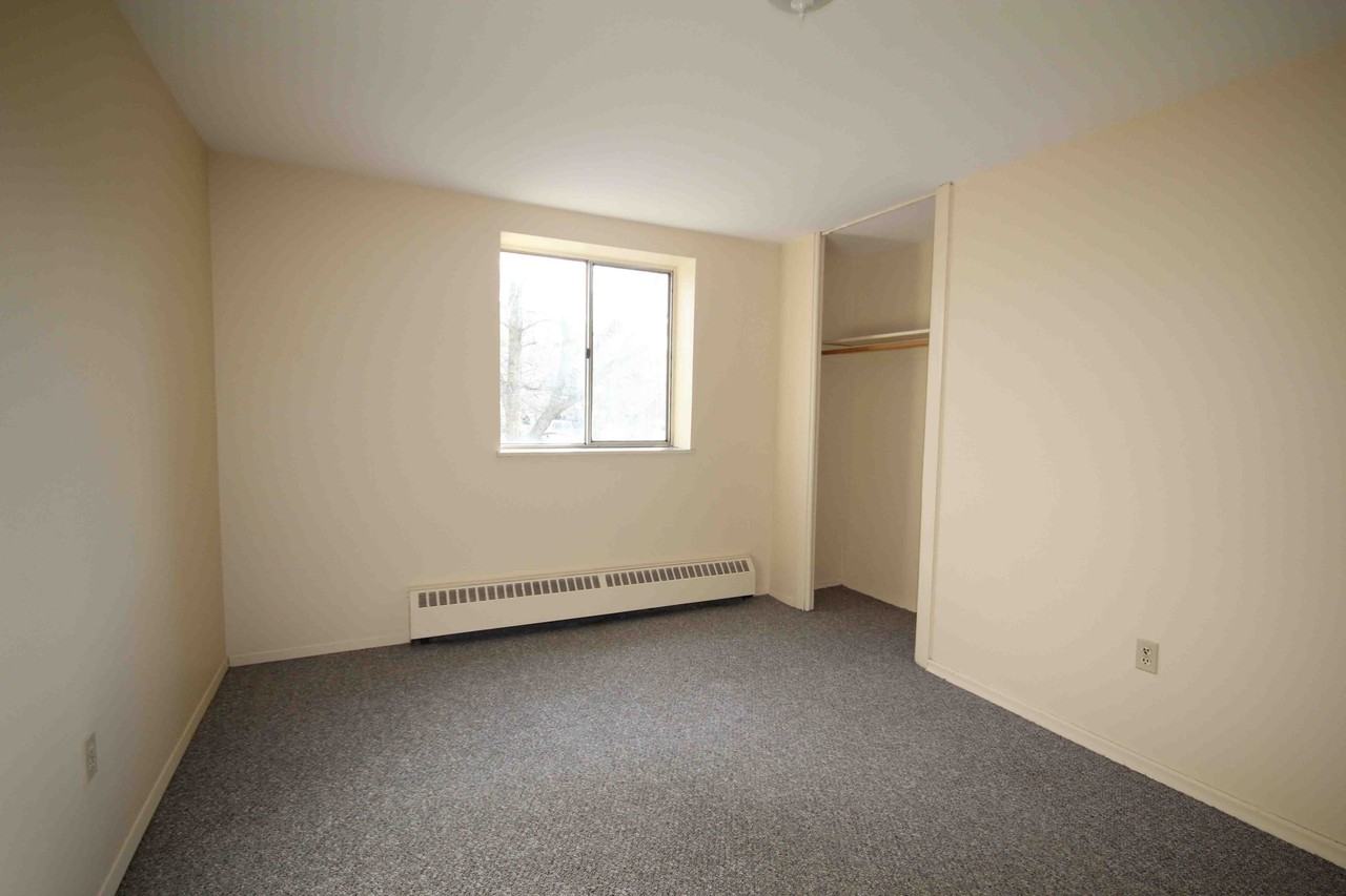 Chippawa Towers - Photo 3 of 9