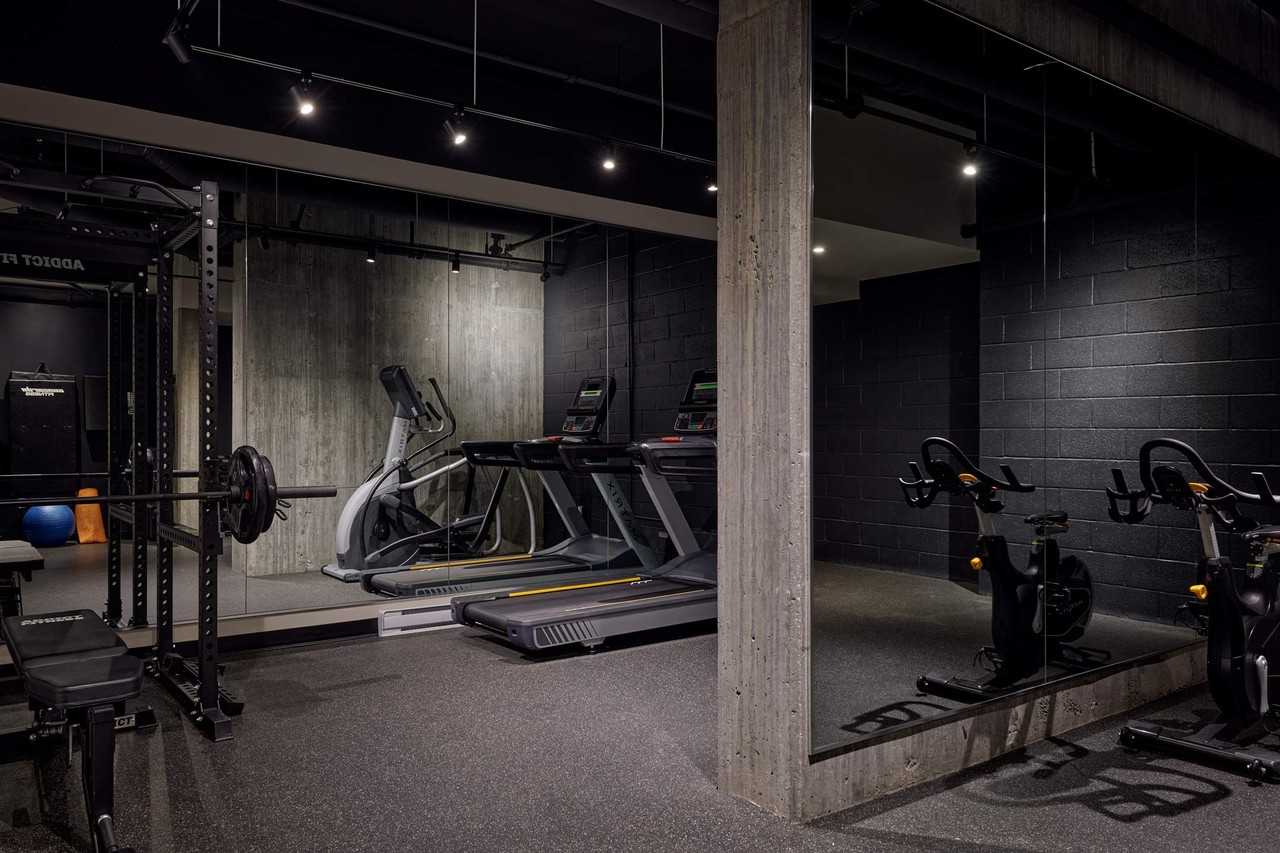 1424 Boul Saint-Laurent — photo 3