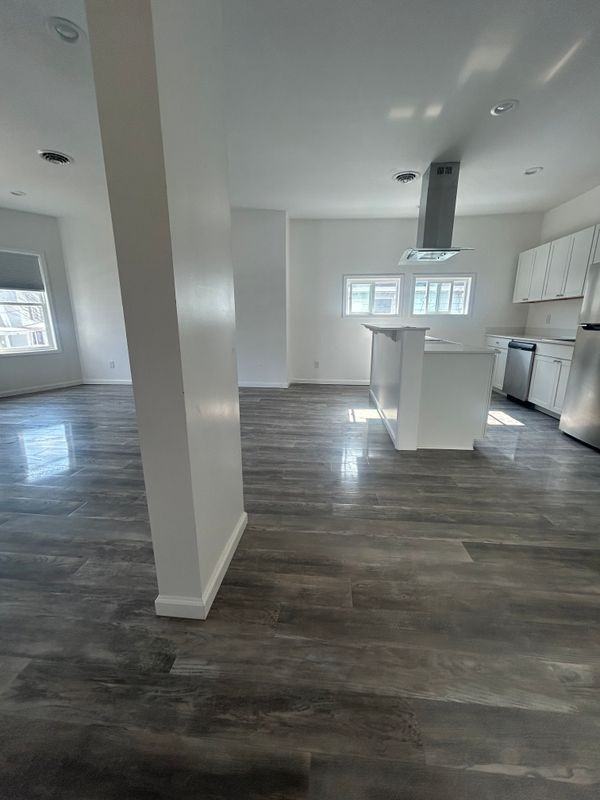 239 6th Ave - Photo 2 of 15