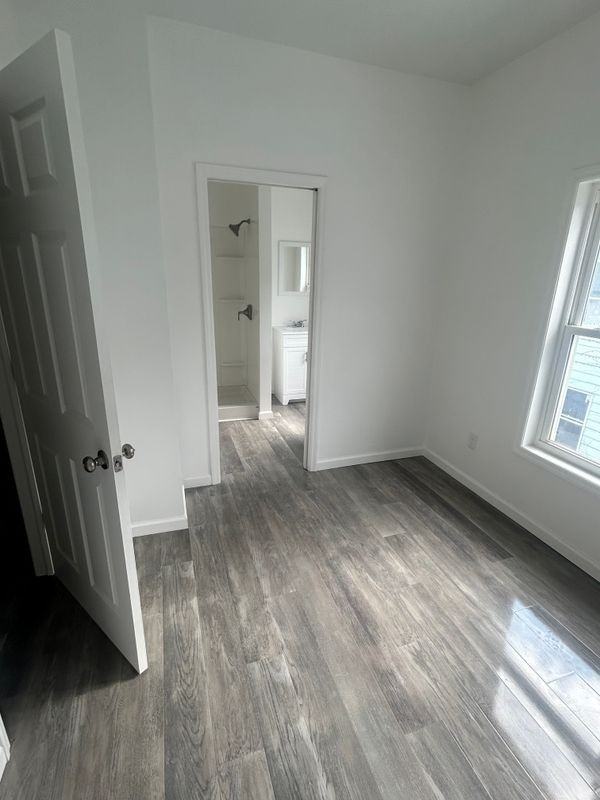 239 6th Ave - Photo 5 of 15