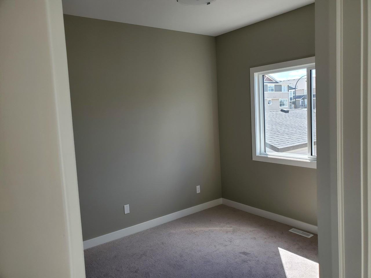 McFaull Manor - Photo 5 of 13