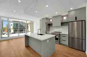 featured image of 1088 Johnson St