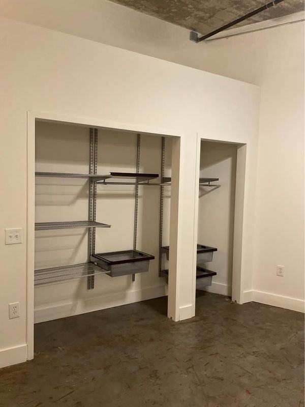 881 Memorial Dr Se - Photo 7 of 17