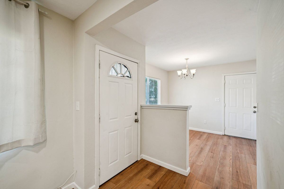 7390 Valaria Dr - Photo 2 of 35