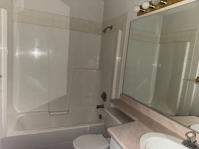 Winsome Place - Photo 3 of 31