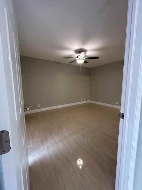 4757 Sunny Palm Cir ##B - Photo 4 of 10