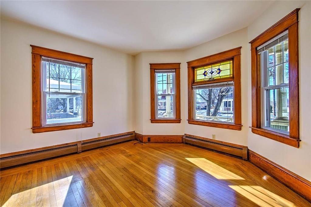 910 Hope St ##1 - Photo 7 of 32