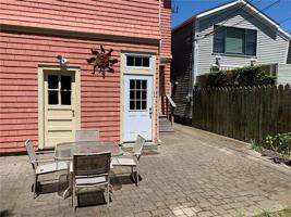 featured image of 27 Young St ##2