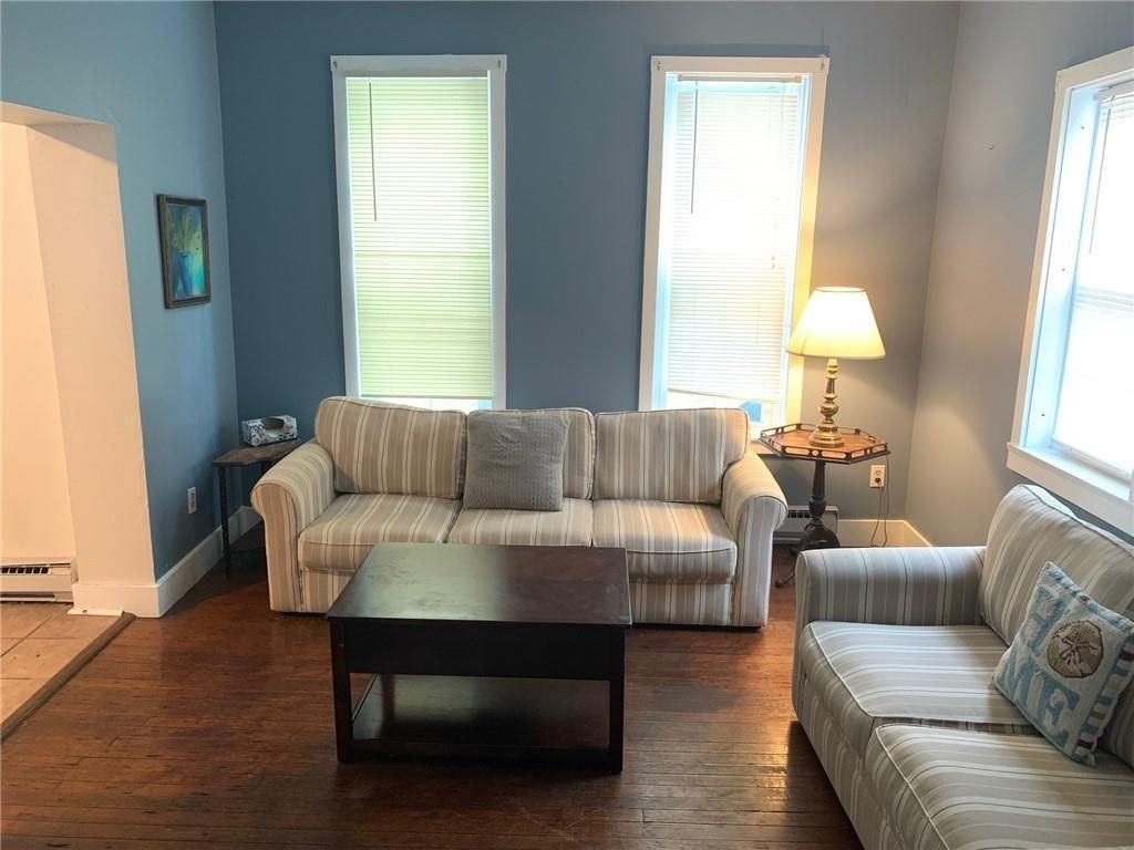 42 Lee Ave - Photo 3 of 18