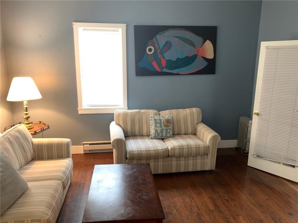 42 Lee Ave - Photo 4 of 18