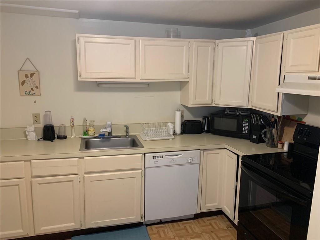 42 Lee Ave - Photo 6 of 18