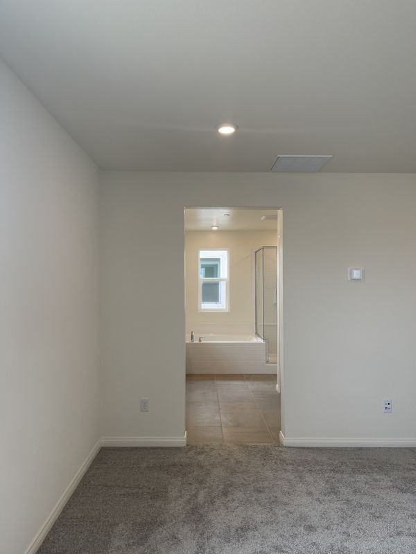 938 Helena Rdg - Photo 5 of 22