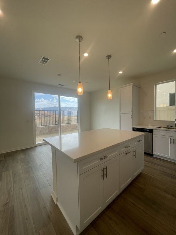 938 Helena Rdg - Photo 6 of 22