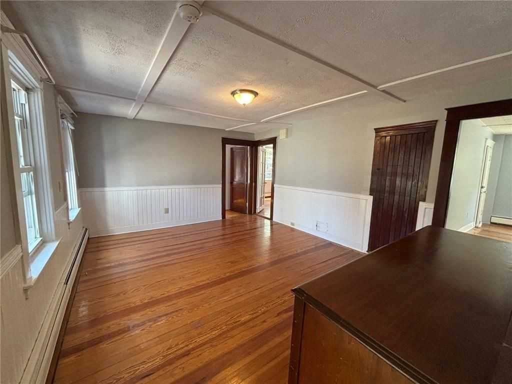 712 Hope St ##1 - Photo 3 of 20