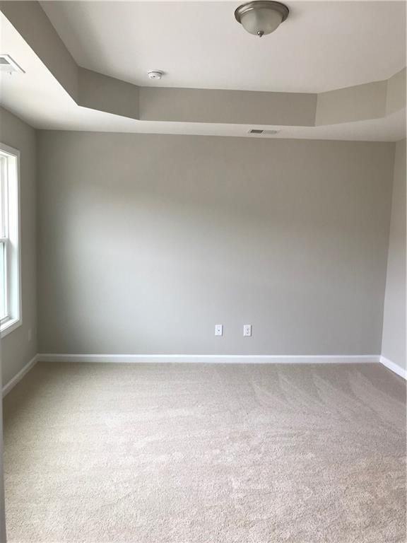 596 Sunset Park Dr - Photo 6 of 13