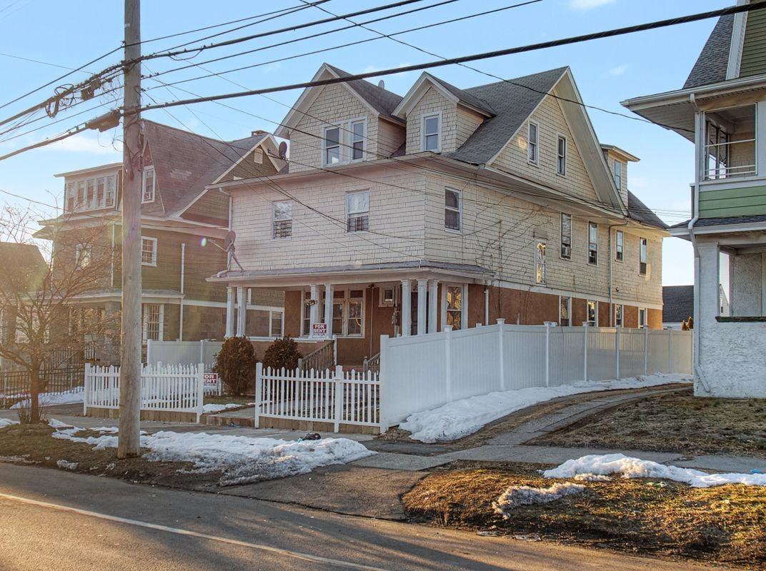 1872 North Ave - Photo 6 of 12