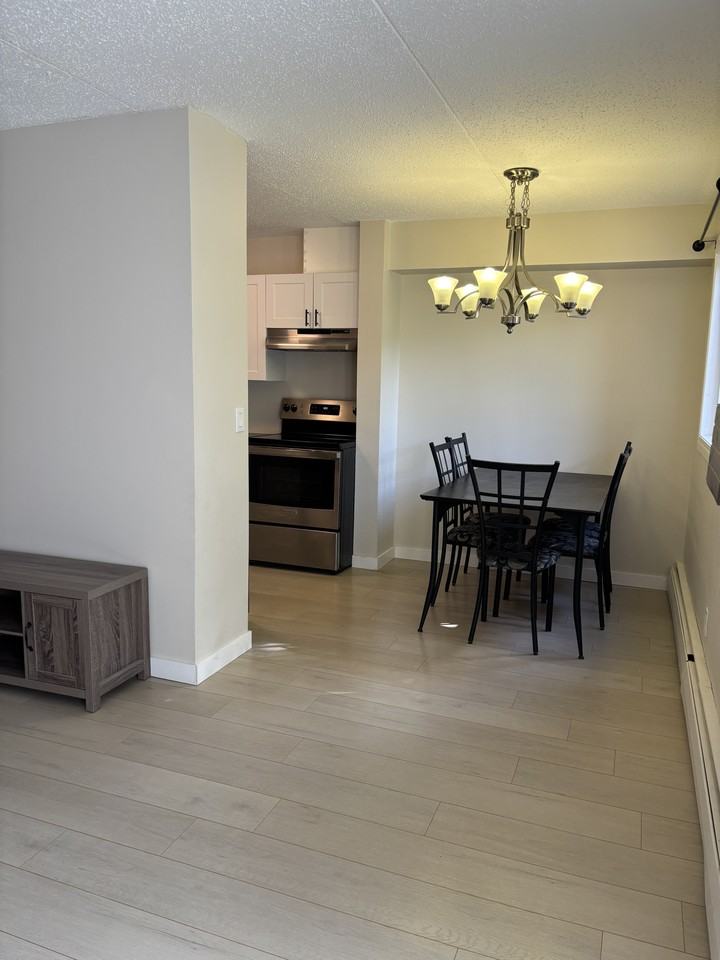 18 Schemmer Bay - Photo 6 of 41