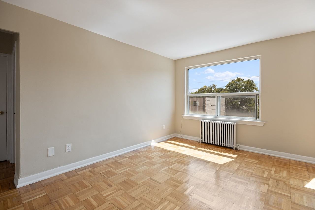2890 St. Clair East York Apartments - Photo 2 of 23