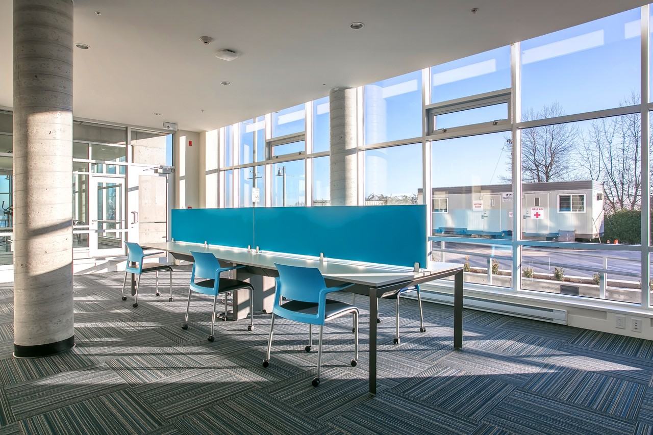 Riverport Flats - R5 - Photo 5 of 13