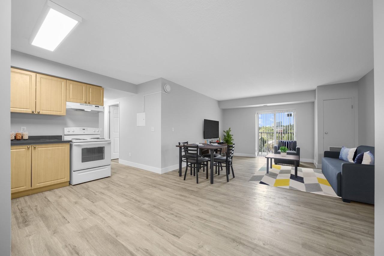 345 King Street North - Photo 6 of 22