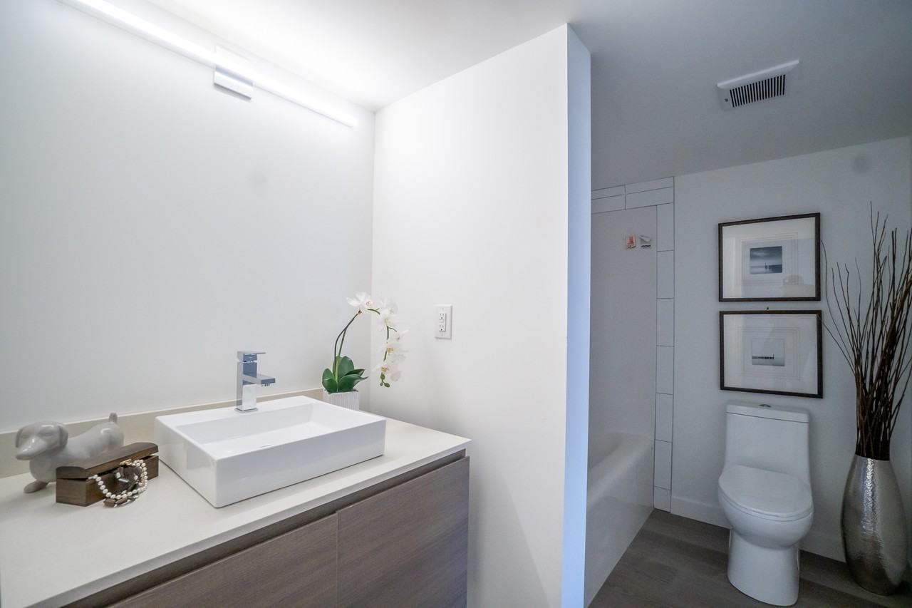 The Trax - Photo 7 of 9