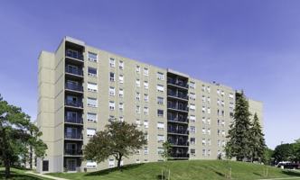 featured image of 390 Southdale Rd E