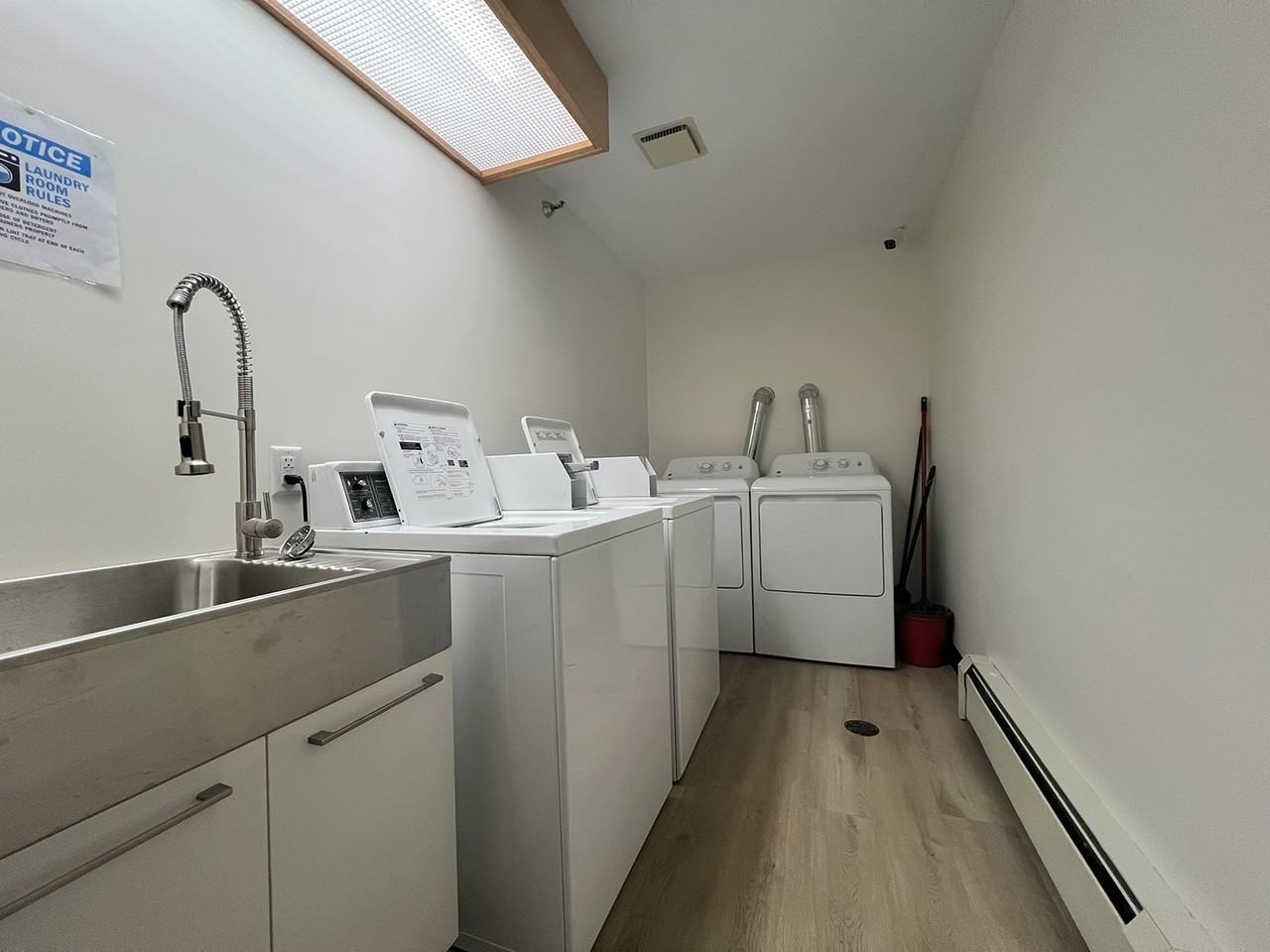 Aurelia Flats - Photo 4 of 9