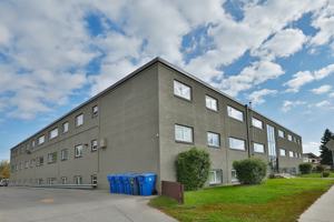 featured image of 960 Archibald St