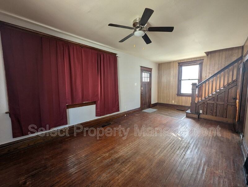 3526 Smith St - Photo 3 of 22