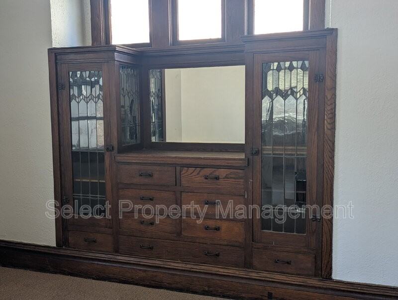 3526 Smith St - Photo 5 of 22