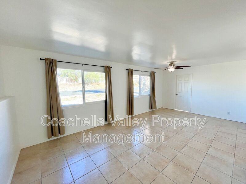 10730 Cactus Dr - Photo 4 of 47