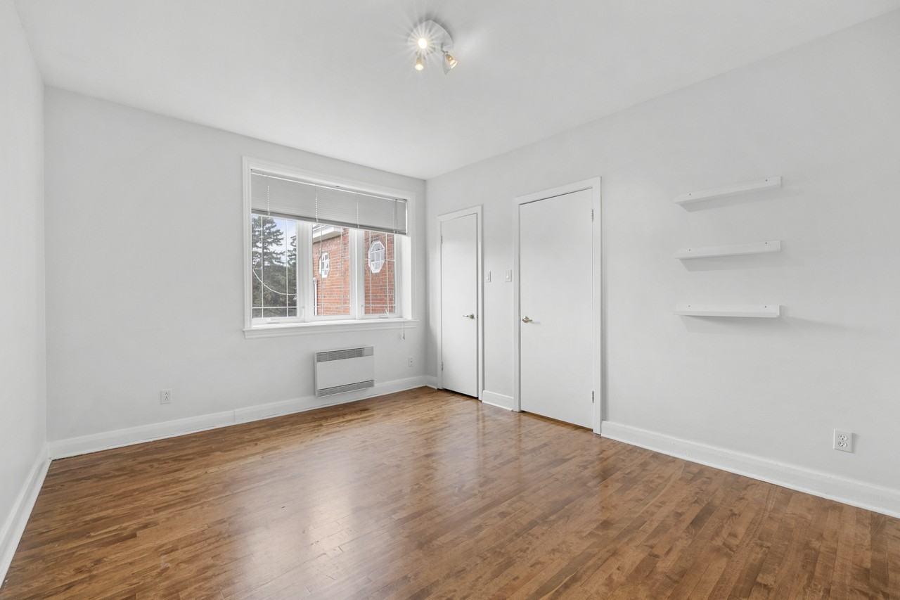 4683 Bonavista - Photo 7 of 14