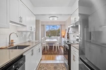 Willow Gardens Apartments - Photo 3 of 36