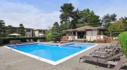 Willow Gardens Apartments - Photo 4 of 36