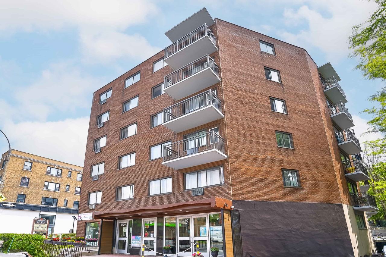 5450 Queen-Mary - Photo 2 of 32