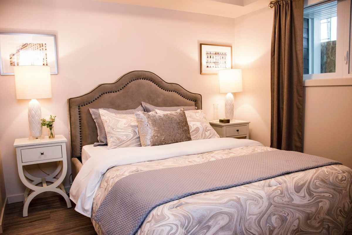 Parkwood Place - Photo 7 of 42