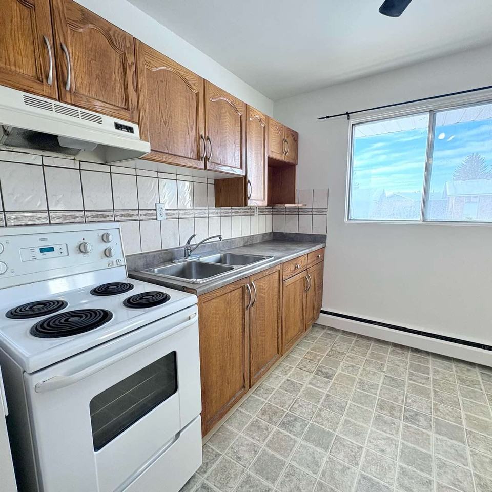 Glencadam Court - Photo 7 of 21